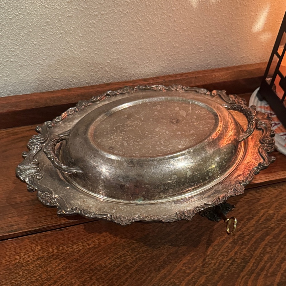 VTG Elegant Ornate Silver Plated Copper Serving Dish